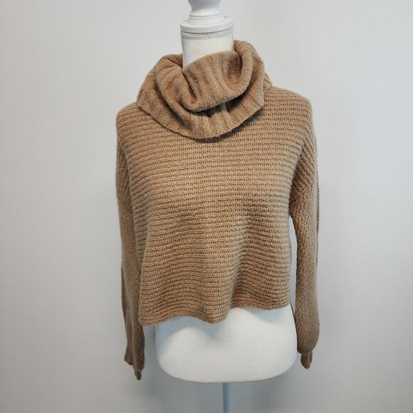 Elan Twisted Back Cowl Neck Sweater Size S Tan Crop Dolman Pullover Neutral - Picture 1 of 10